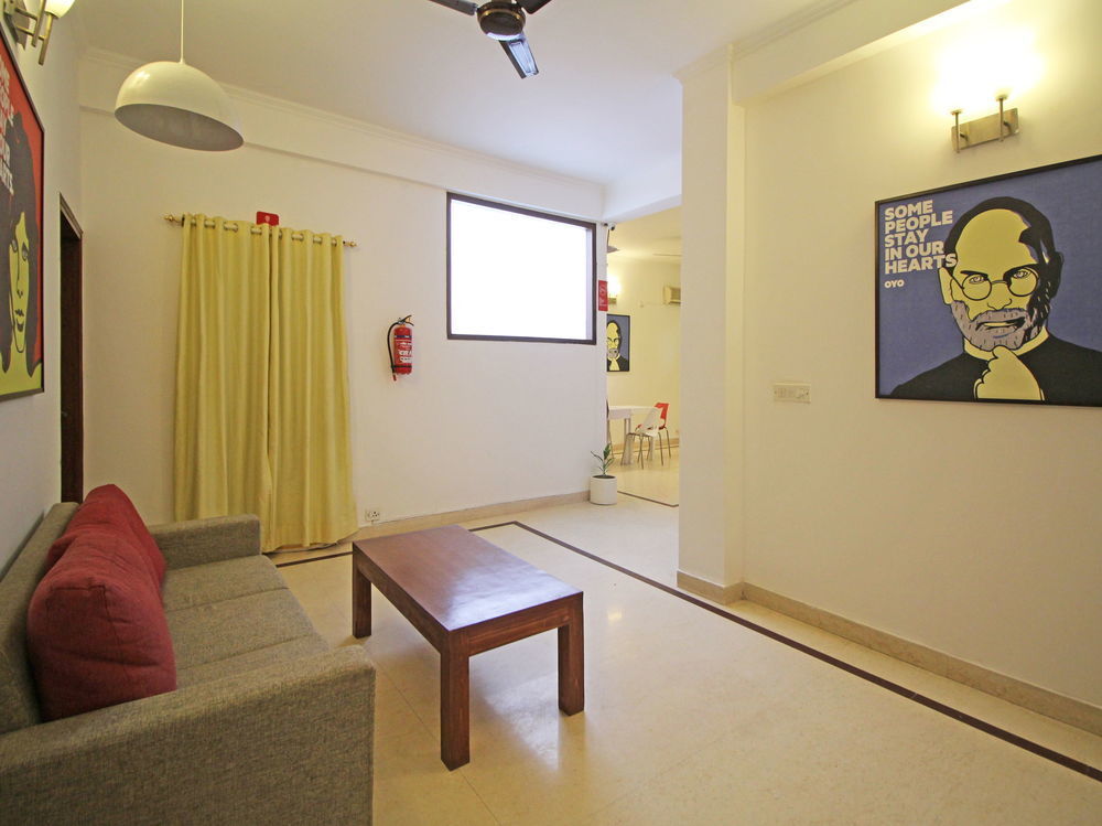 Oyo Flagship 592 Hauz Khas Village Nuova Delhi Esterno foto