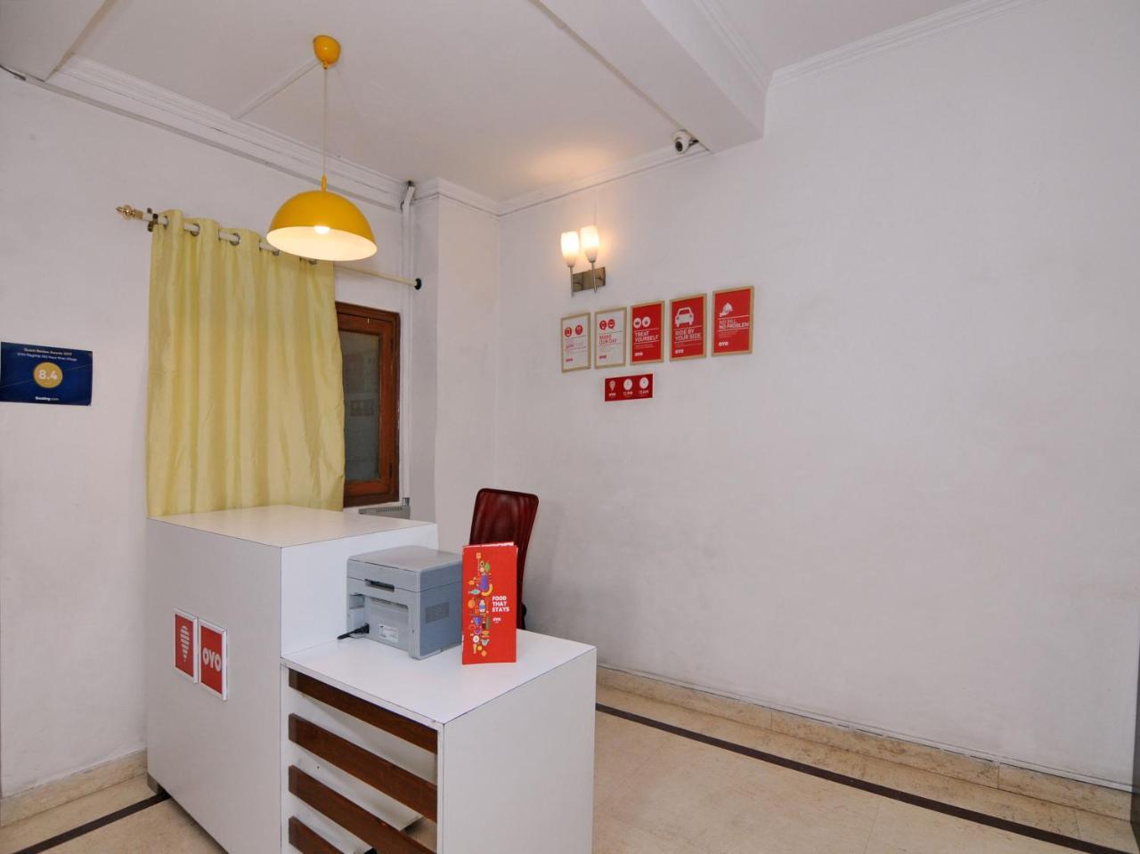 Oyo Flagship 592 Hauz Khas Village Nuova Delhi Esterno foto