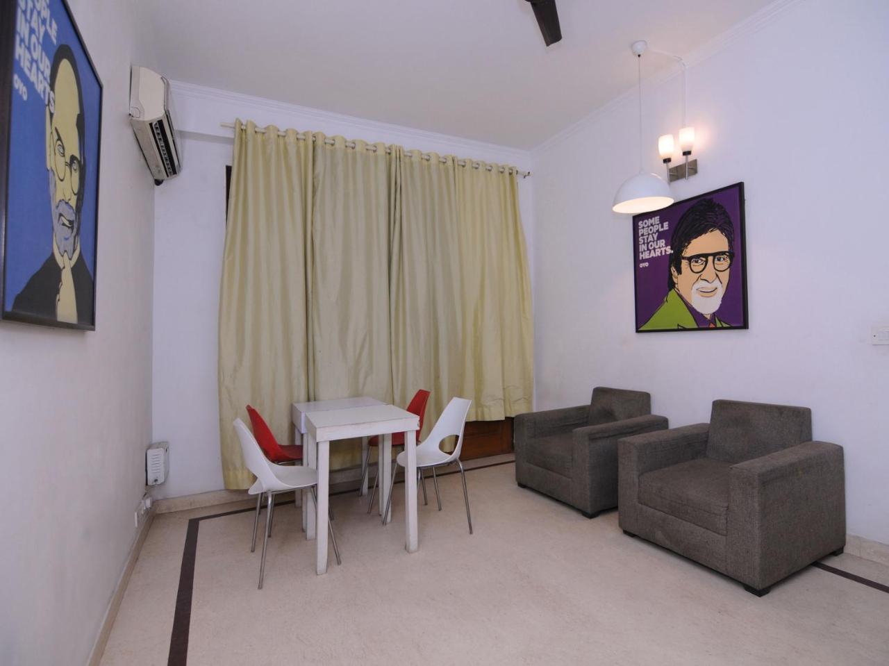 Oyo Flagship 592 Hauz Khas Village Nuova Delhi Esterno foto